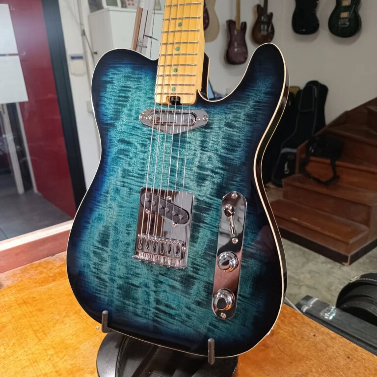 tele custom blue (3)